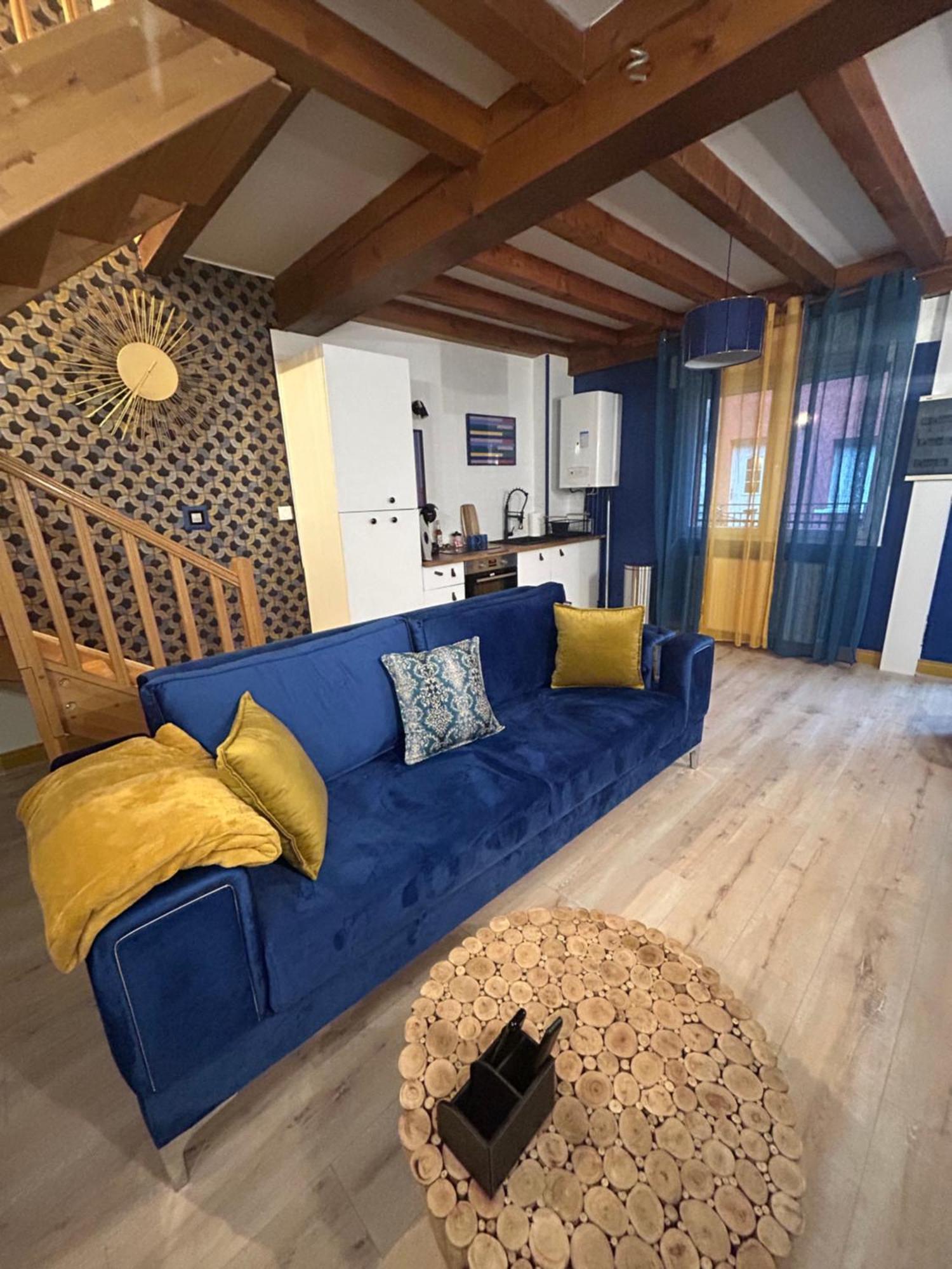 Appart Hotel Le 8 La Suite - Parking Gratuit - Mâcon Esterno foto
